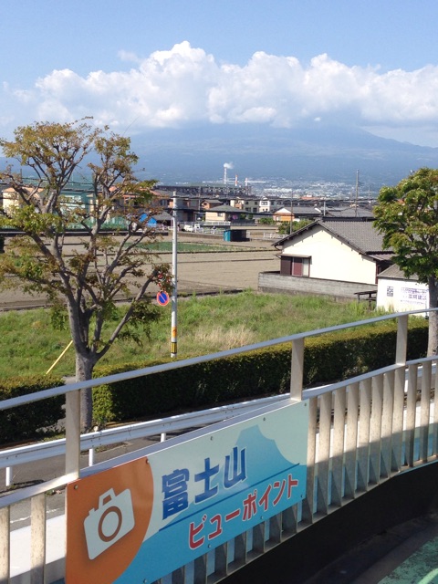 f:id:AkasakaIchiro:20150501221604j:plain f:id:AkasakaIchiro:20150501221604j:plain