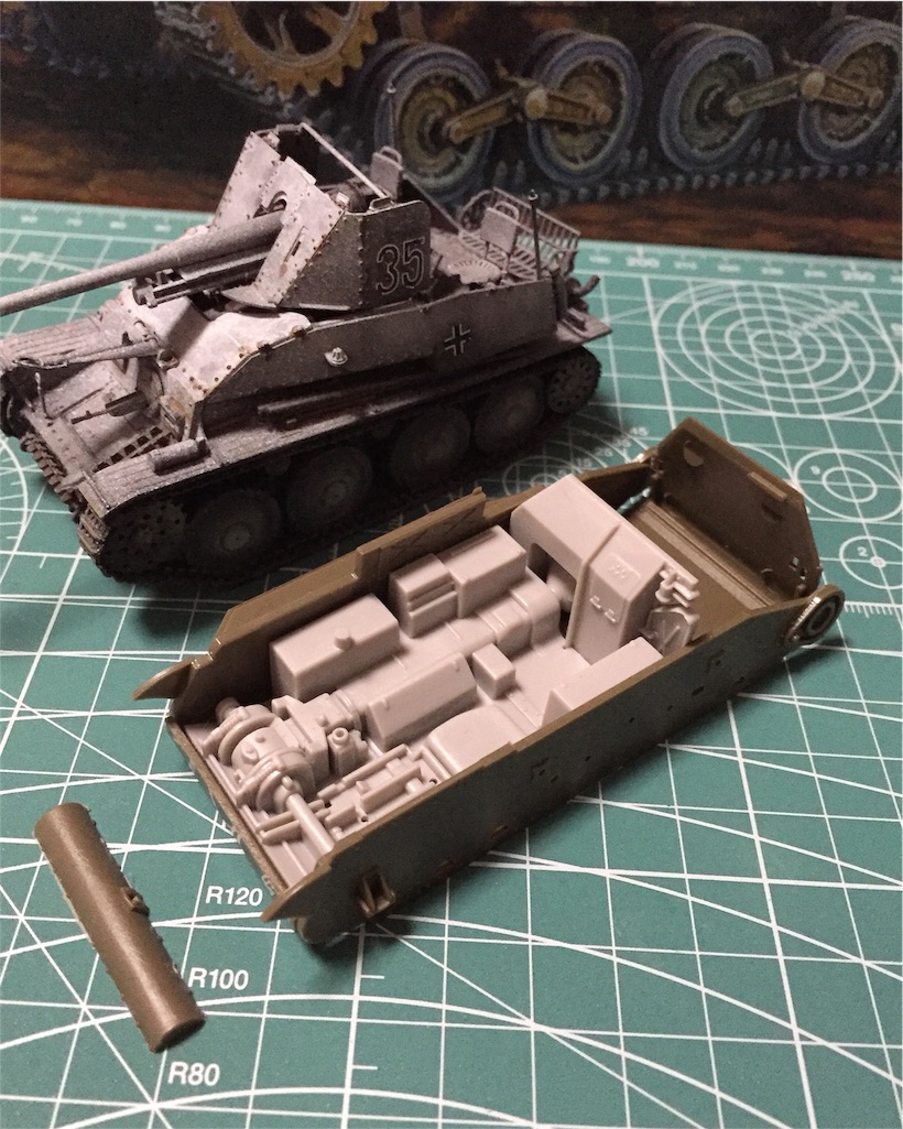 ファインモールド 1/35 九七式軽装甲車テケ (ガールズ