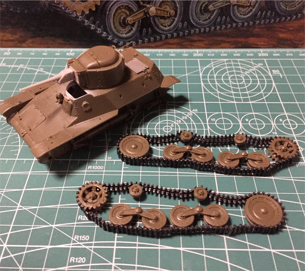 ファインモールド 1/35 九七式軽装甲車テケ (ガールズ