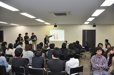 f:id:ITmedia_HR:20140425114857j:plain f:id:ITmedia_HR:20140425114857j:plain