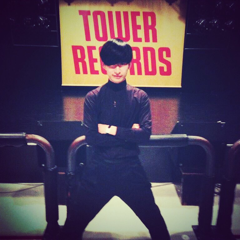f:id:KAZUYA_Lillies_and_Remains:20141112060435j:plain f:id:KAZUYA_Lillies_and_Remains:20141112060435j:plain
