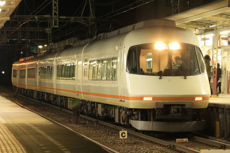 f:id:NEGO1201F8:20130101024549j:plain f:id:NEGO1201F8:20130101024549j:plain