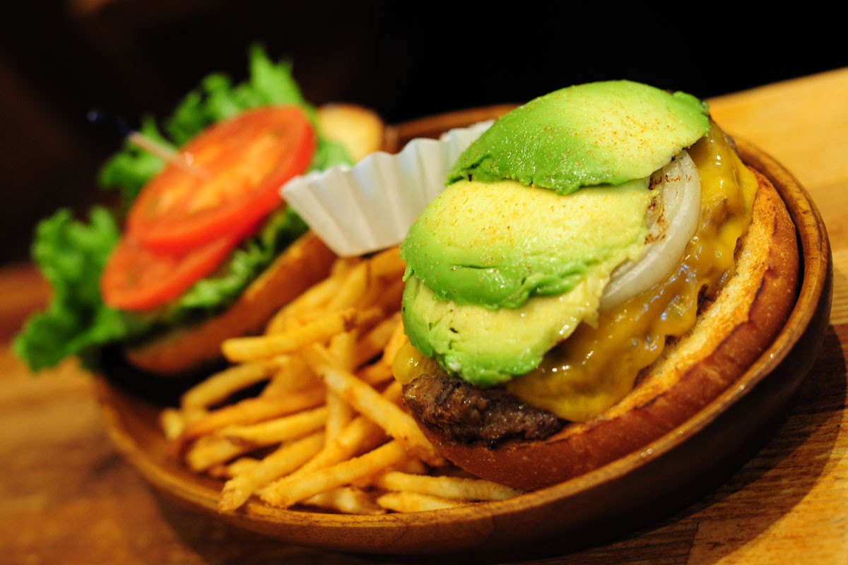 クアアイナでハンバーガー 3 Slides 深夜閲覧注意 おいしそうなハンバーガーの画像集 画像１００枚超 Naver まとめ