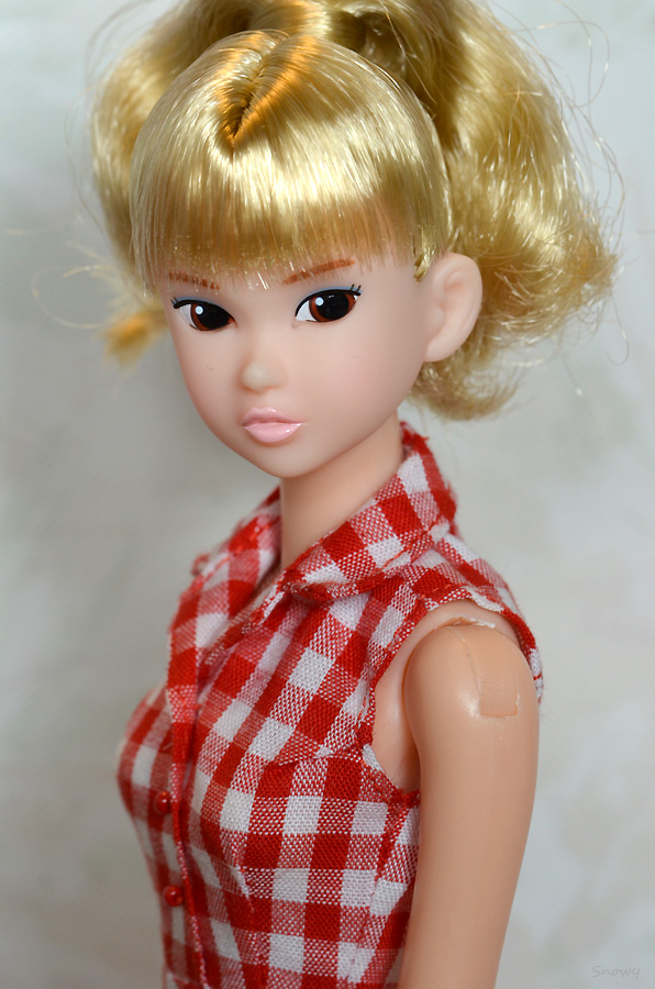 Dolly Mosen Kostuem Lutschen