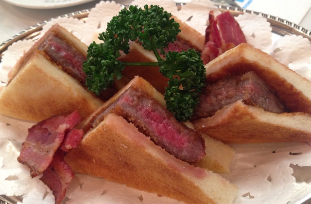 f:id:Strawberry-parfait:20140619232247j:plain f:id:Strawberry-parfait:20140619232247j:plain
