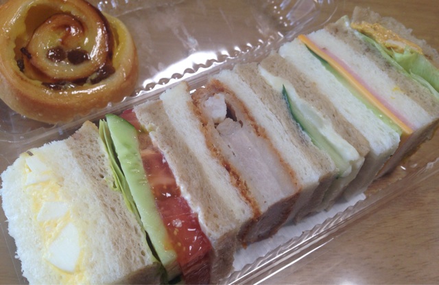 f:id:Strawberry-parfait:20140816000241j:plain f:id:Strawberry-parfait:20140816000241j:plain
