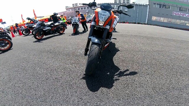 f:id:WeekEndRider:20160424185036j:image f:id:WeekEndRider:20160424185036j:image