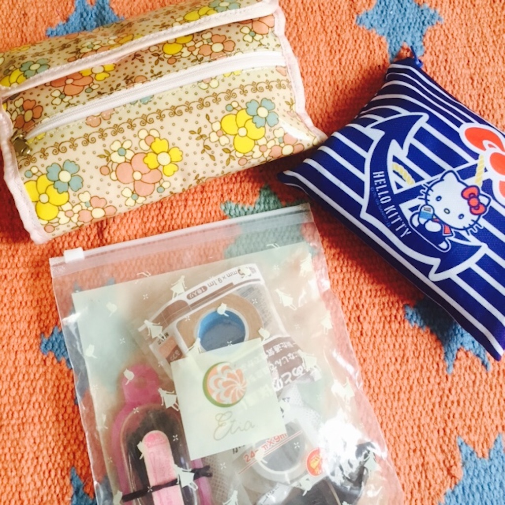 f:id:ak66g:20150822115020j:image 趣味のメイク道具 いらないもの 写真