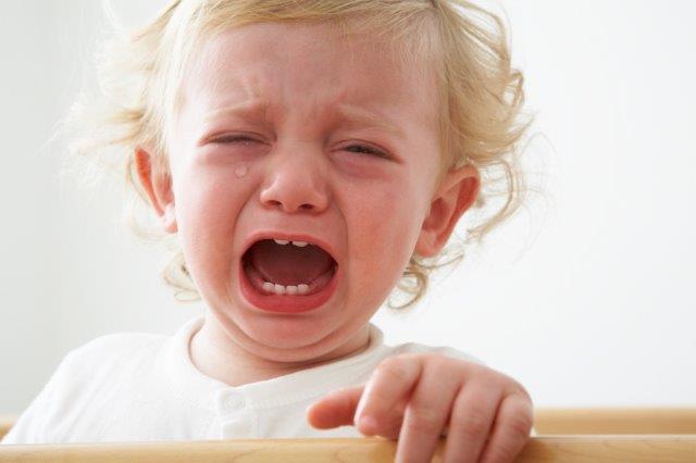 母子ともに発熱!ふらつく足で息子を抱き上げて、泣き叫ぶ声がズーンと頭に響く