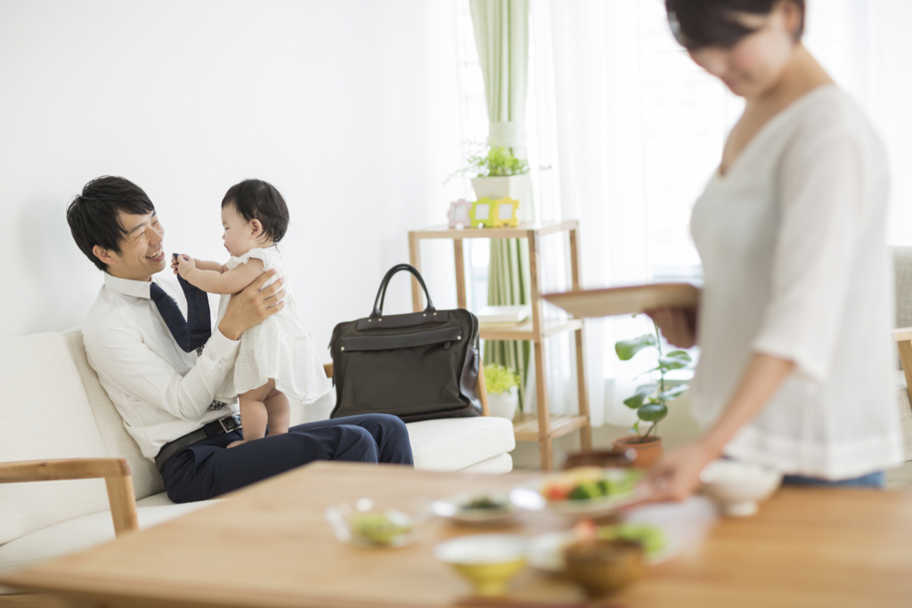 朝はパパが遊んでくれる時間!大泣きを経て学習した息子に家族全員結果オーライ!