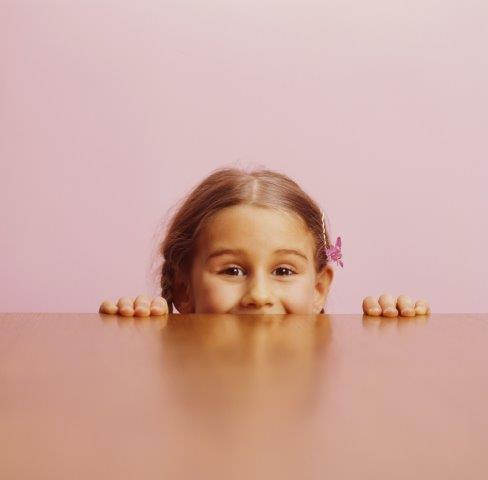 感情のままに怒りたくないけど、真剣にならないと響かない…。いたずら好きな娘を「叱る」のが難しい
