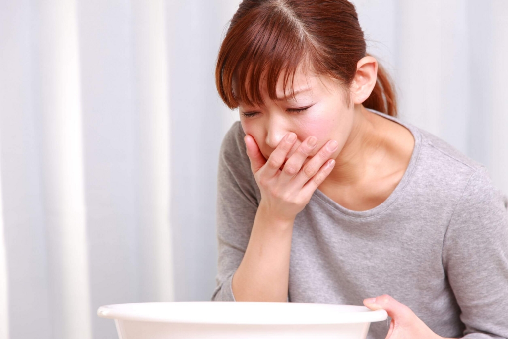 壮絶な吐きづわりで体重マイナス10キロ!入院して24時間点滴生活に