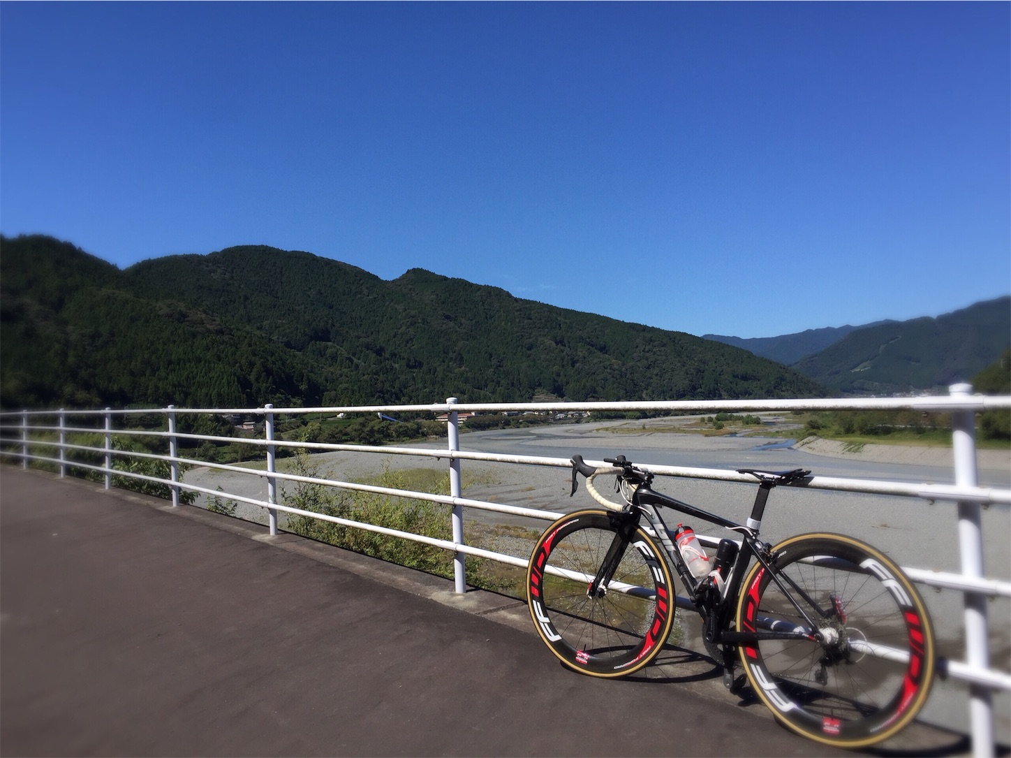 f:id:akikazu_sato:20151004214449j:image f:id:akikazu_sato:20151004214449j:image