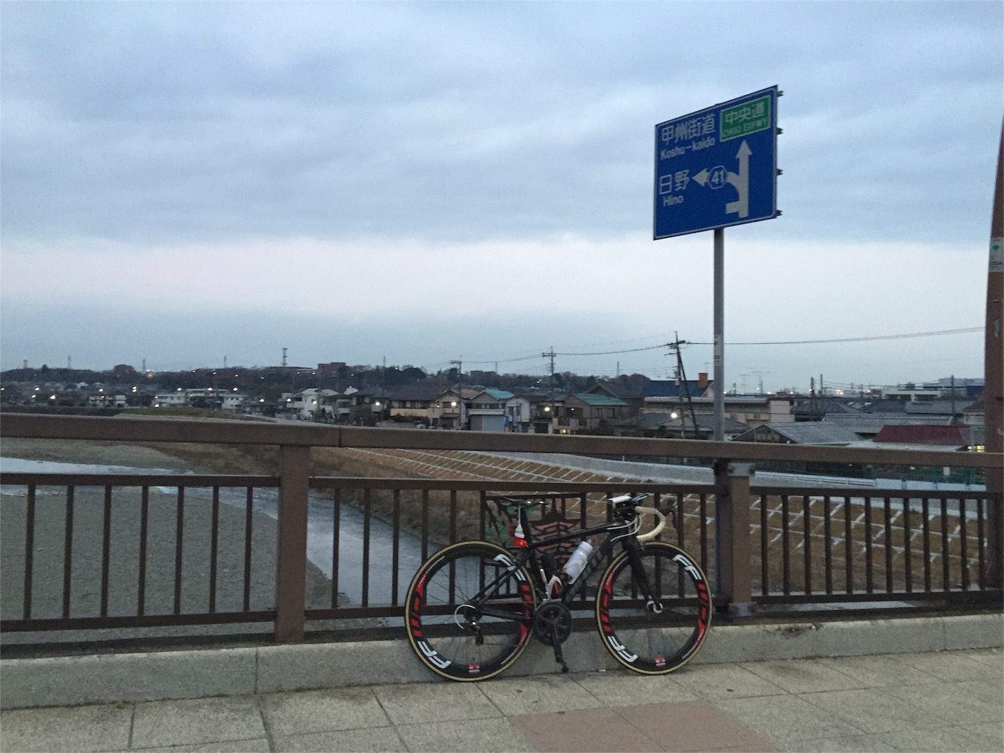 f:id:akikazu_sato:20151223230133j:image f:id:akikazu_sato:20151223230133j:image