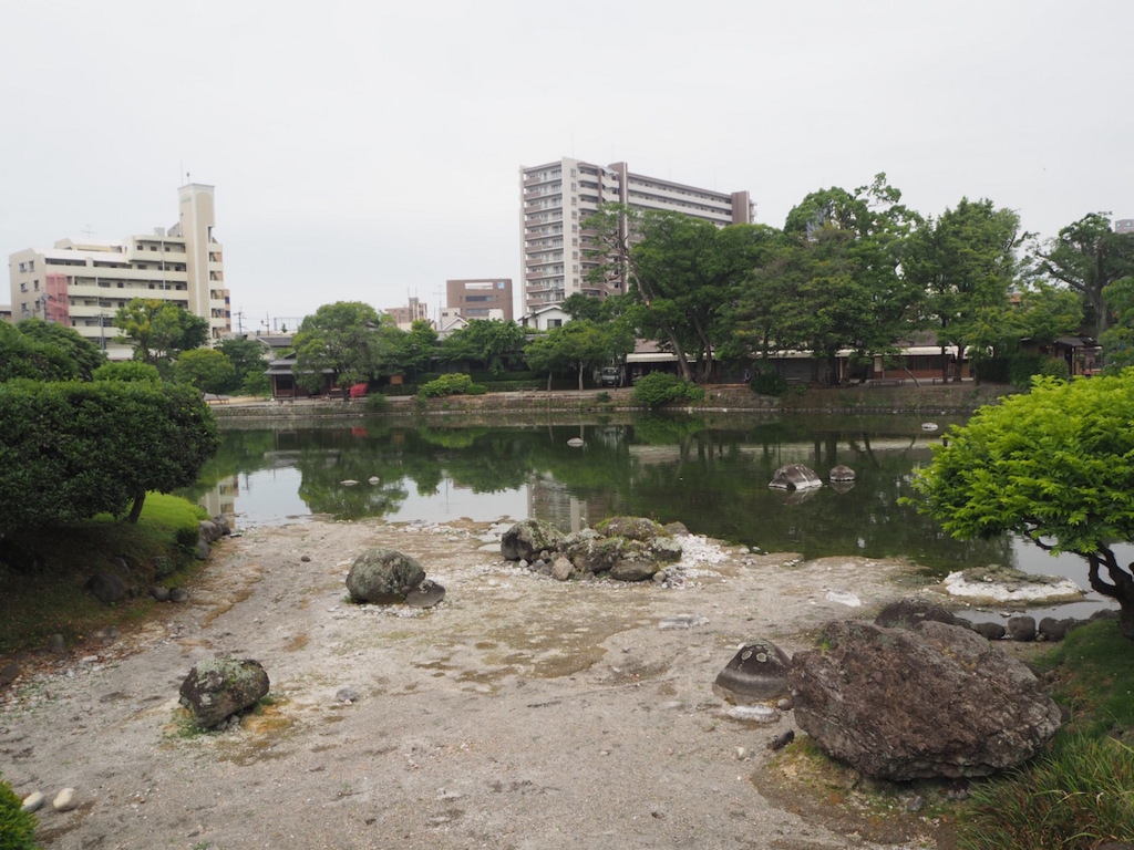 f:id:akio130:20160529120723j:plain f:id:akio130:20160529120723j:plain