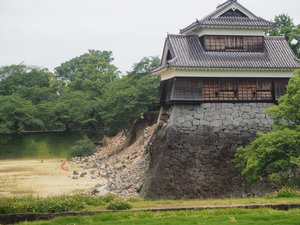 f:id:akio130:20160529120824j:plain f:id:akio130:20160529120824j:plain