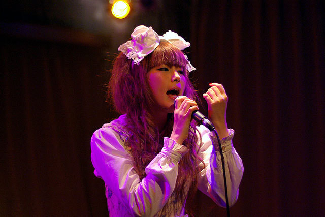 f:id:aniota:20090427094603j:image:w450