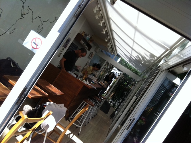 f:id:bluecafe:20111006131253j:image:w360