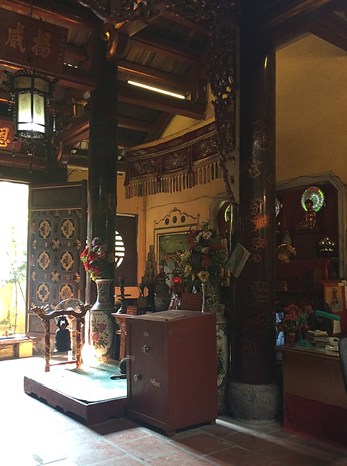 ハノイ最古の寺「白馬最霊祠（白馬寺）」