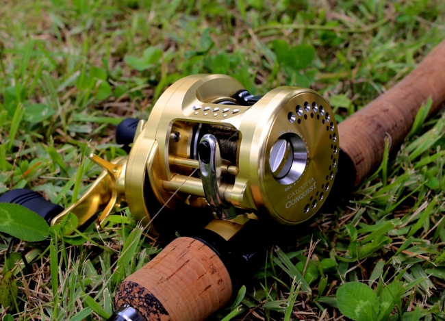 シマノCALCUTTA CONQUEST 201 14カルカッタコンクエスト シマノ(SHIMANO) 14カルカッタ コンクエスト 201 032058｜アウトドア