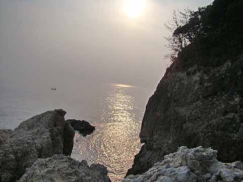 f:id:dk_hanaya:20071202090650j:plain f:id:dk_hanaya:20071202090650j:plain