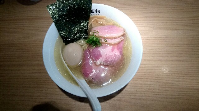 f:id:dokosuka:20160725084640j:image f:id:dokosuka:20160725084640j:image