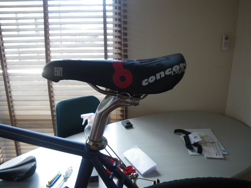 selle sanmarco:CONCOR LIGHT サドル Amazon | Concor light サドル selle sanmarco 黒x白ロゴ