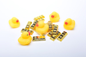 ダスト＆スクラッチ