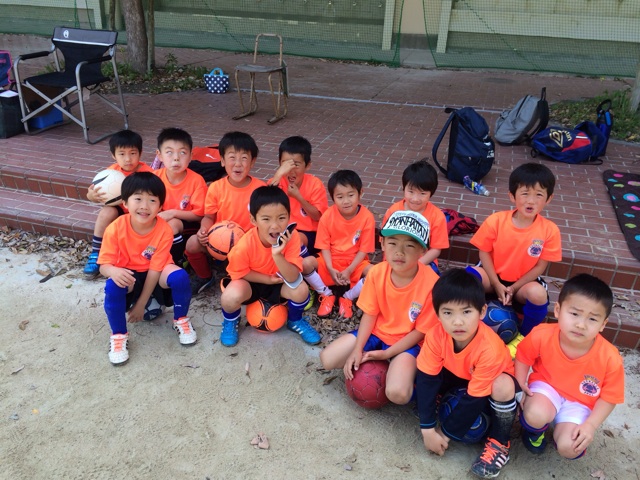 f:id:estrellafc:20150426205917j:plain f:id:estrellafc:20150426205917j:plain