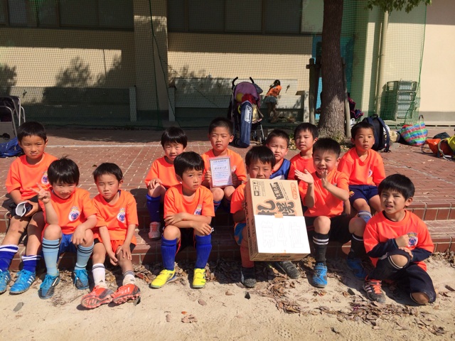 f:id:estrellafc:20150426210030j:plain f:id:estrellafc:20150426210030j:plain