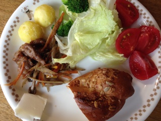 f:id:etromimi:20140611220935j:plain f:id:etromimi:20140611220935j:plain