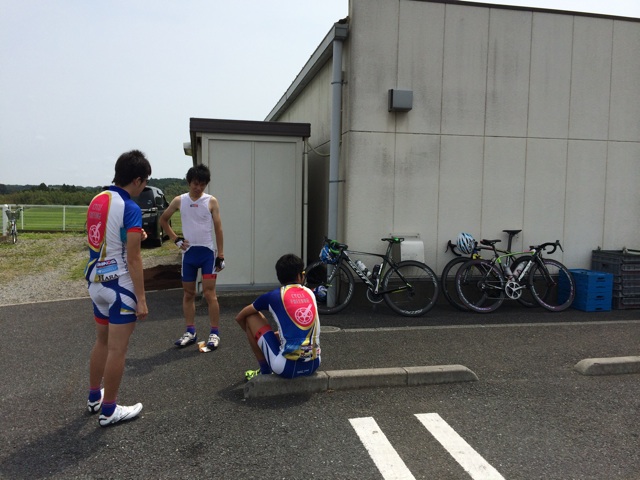 f:id:fishsword:20140621161346j:plain f:id:fishsword:20140621161346j:plain