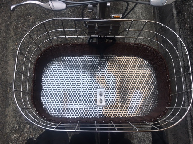 前カゴ　バスケット　ステンレス　カジュナ Amazon | ブリヂストン カジュナ ワイヤー X 編み込みバスケット