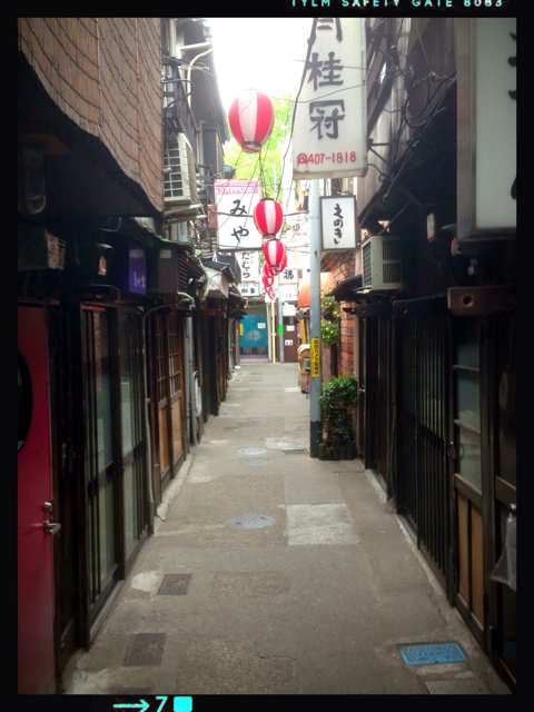 f:id:fujita244:20130418102039j:plain f:id:fujita244:20130418102039j:plain