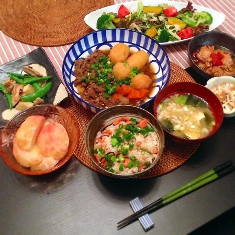 里田まい料理