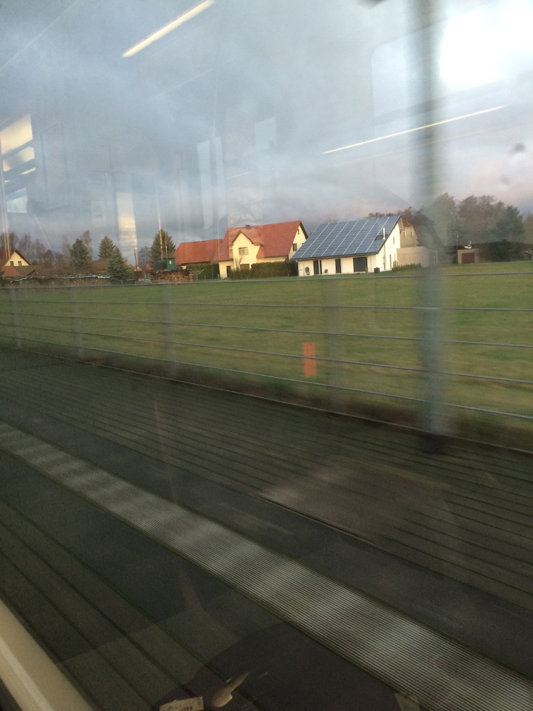 f:id:germanytomoppy:20151211232703j:image f:id:germanytomoppy:20151211232703j:image