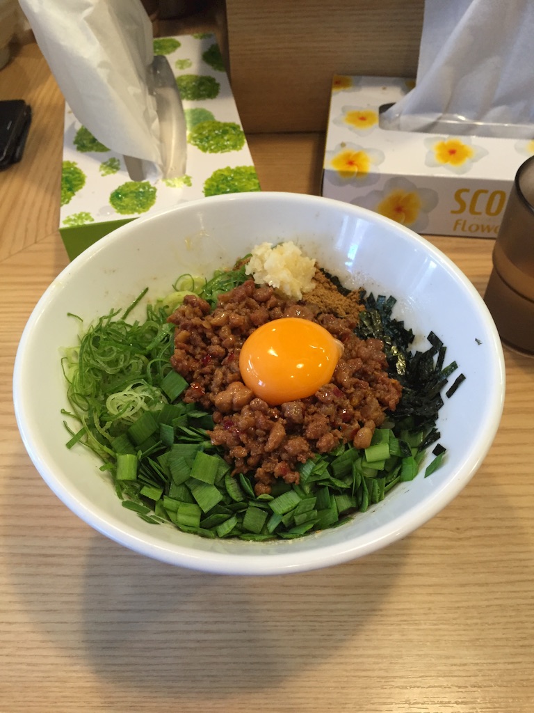 ラーメン 麺屋こころ 大岡山店で台湾まぜそば めしめも