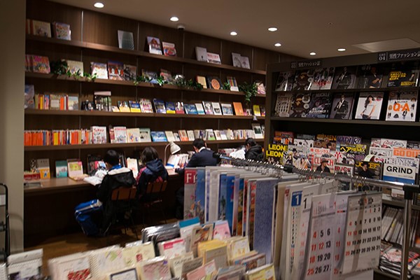 未来屋書店 端末