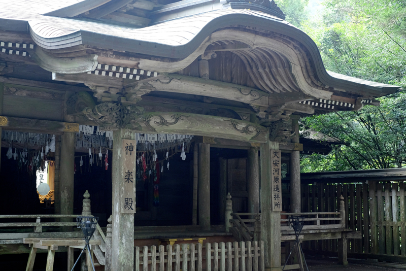 f:id:graphes:20140901105753j:plain f:id:graphes:20140901105753j:plain