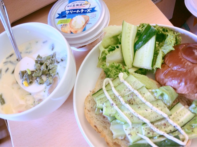 f:id:hamaneko13:20140818135333j:plain f:id:hamaneko13:20140818135333j:plain