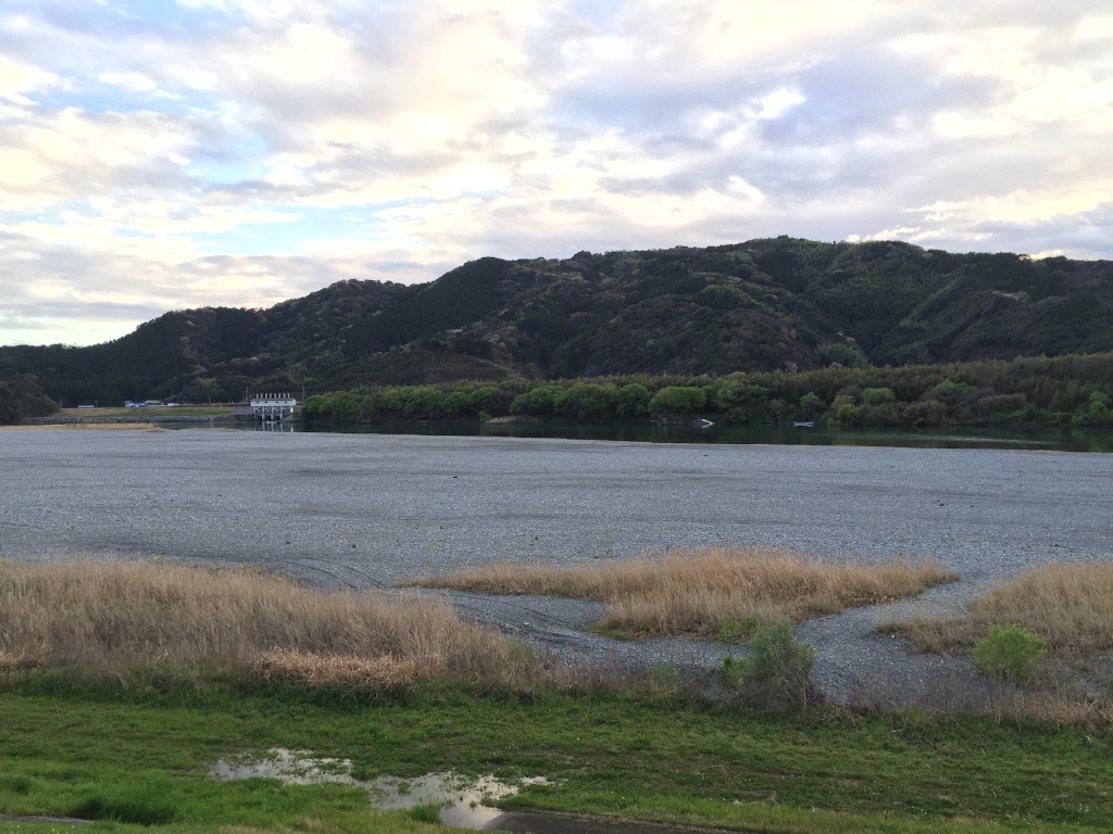 f:id:hitoribucho:20160402165555j:image f:id:hitoribucho:20160402165555j:image