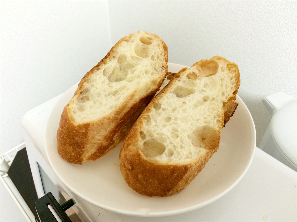パン屋さん直伝＊あまったフランスパンの保存方法。 - *＊食生活