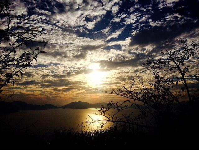f:id:ibaya:20151020093435j:plain f:id:ibaya:20151020093435j:plain