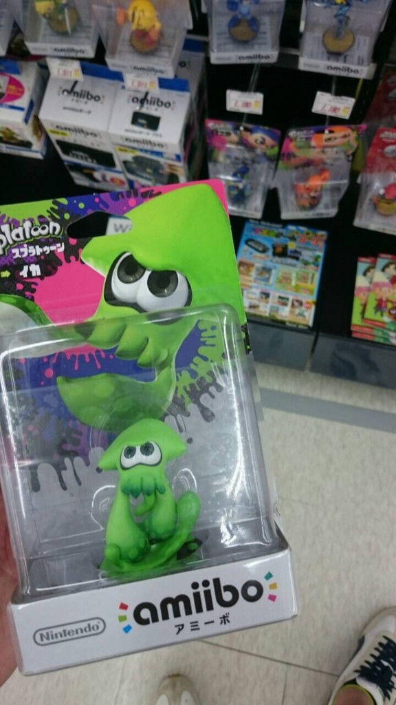 スプラトゥーンのイカアミーボをゲットしました くまひよ わーきんぐでいず