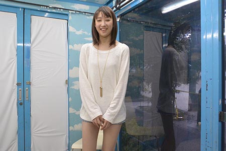 アイドル級に可愛い現役女子大生をマジックミラー号でavデビューさせます! アイドル級に可愛い現役女子大生をマジックミラー号でavデビューさせます!