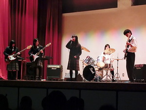 f:id:iga-akebono-gakuen:20151218125044j:plain f:id:iga-akebono-gakuen:20151218125044j:plain