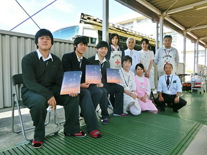 f:id:iga-akebono-gakuen:20151218125232j:plain f:id:iga-akebono-gakuen:20151218125232j:plain