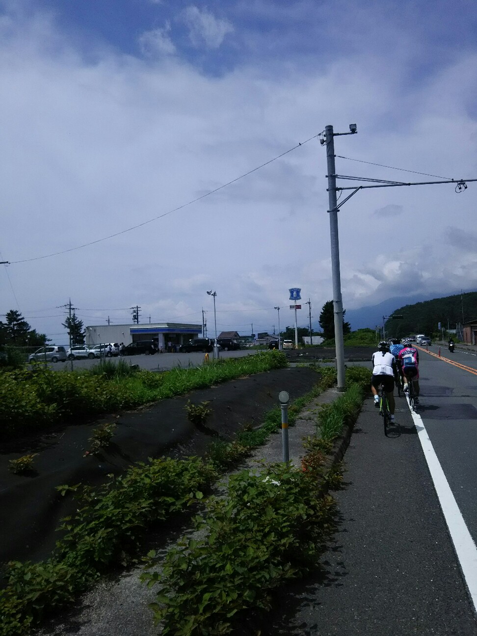 f:id:ikarugasan:20160716084553j:image f:id:ikarugasan:20160716084553j:image