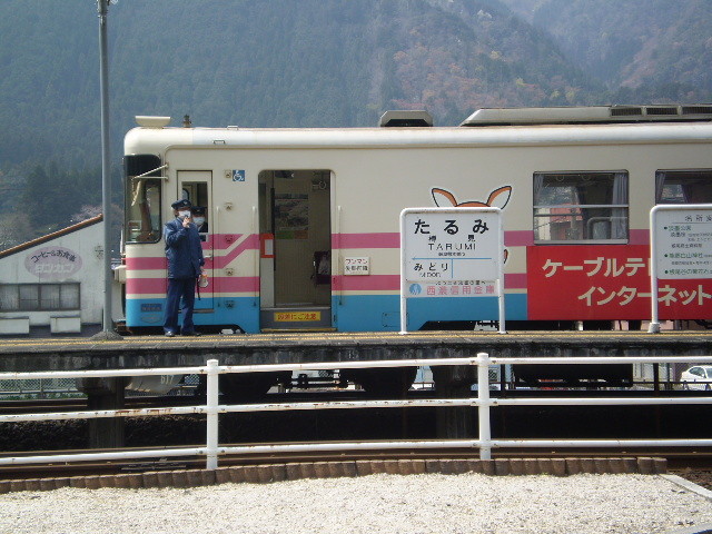 樽見鉄道 dtePC1000-3g-fs107.jpg