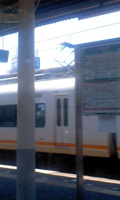 110711 14:47-02 近鉄 16 近鉄蟹江で 特急と すれちがい